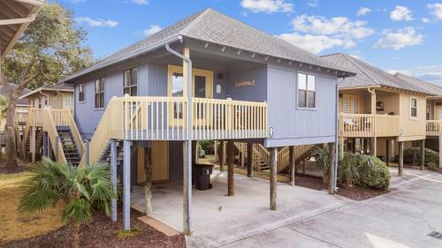 Myrtle Beach Casa | Cozy Beach Cottage, Steps to Ocean & Shops by myBeach Vacation Rentals