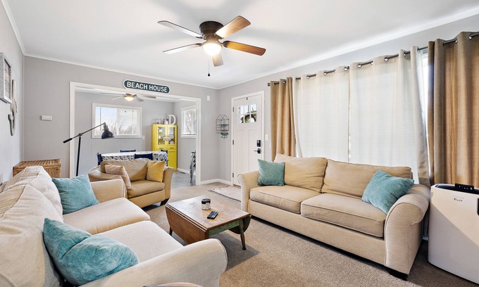 Lexington Cabaña | Cozy Beach House