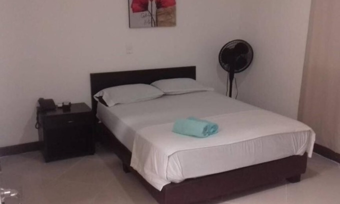 Florida Nueva Hotel | Hermosa Habitación Estandar Doble En Laureles - Estadio