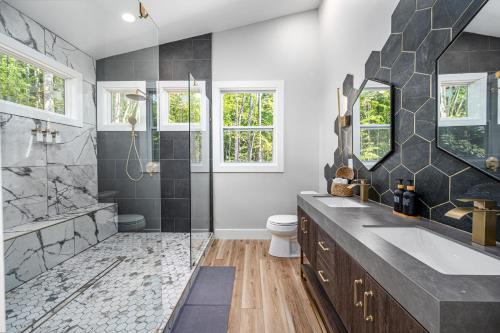 Bynum Casa | Cozy Beehive Treehouse