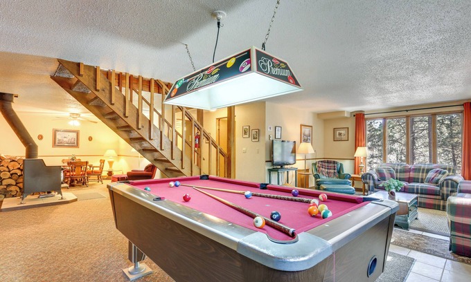 Rapid City Cabina | Cozy Black Hills Nature Retreat w/ Private Deck!