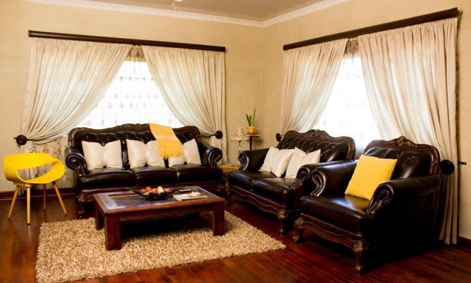 Amalinda Casa | Cozy Blue Guesthouse