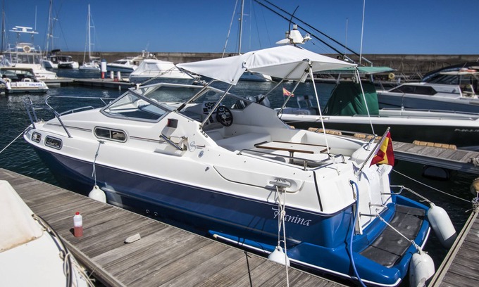 Tias Alquiler De Eote | Alojamiento en barco Sealine