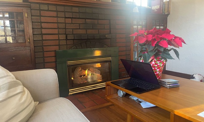 Newlands Casa | Cozy Boulder Cottage, Centrally located