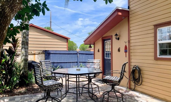 Winter Haven Casa | Cozy Bungalow - 5 mi Legoland & 0.5 mi Dwntwn