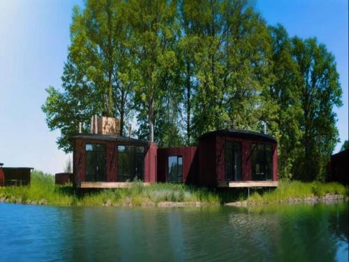 Maubray Casa | Cozy Bungalow & Shared Pools