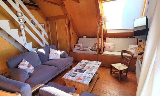Saint-Michel-de-Chaillol Chalet De Esquí | Chalet acogedor para 9 personas con balcón sur, 4 dormitorios, 2 baños, cocina equipada y chimenea
