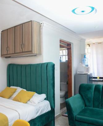 Ruiru Cama Y Desayuno | Cozy Cabin Apartment