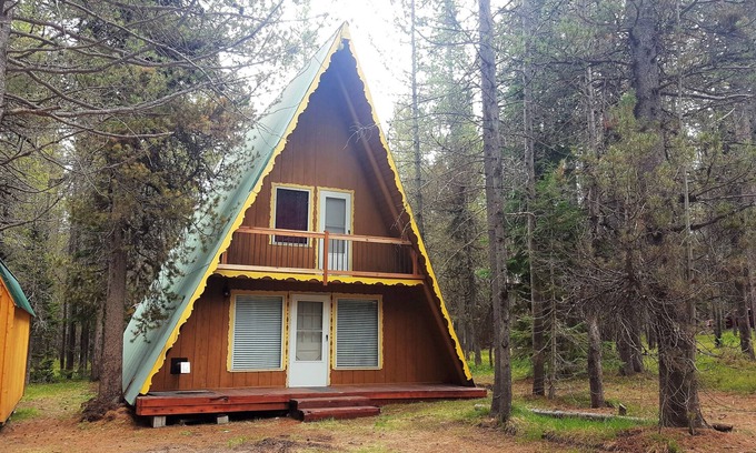 Island Park Cabina | Acogedora cabaña! Cerca de la entrada de Yellowstone! ¡Campo de golf! Wifi