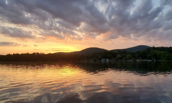 Poultney Cabina | Cozy Cabin Getaway