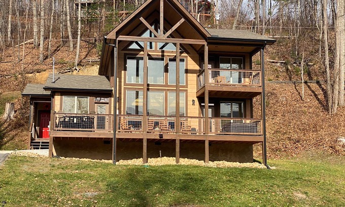 Gatlinburg - Pigeon Forge Cabina | Cozy cabin in Cobbly Nob
