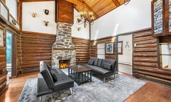 Highland Lakes Casa | Cozy Cabin in Highland Lakes