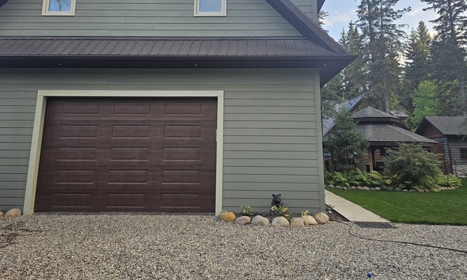 West Central Saskatchewan Cabina | Cozy cabin in the pines with log cabin feel. Powm Beach Turtlelake Sask.