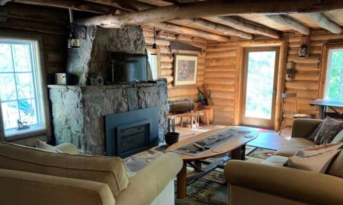 Durham Region Cabina | Cozy Cabin in the Woods
