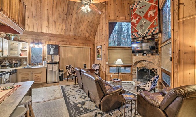 Massanutten Casa | Cozy Cabin Near Massanutten Resort and Water Park!