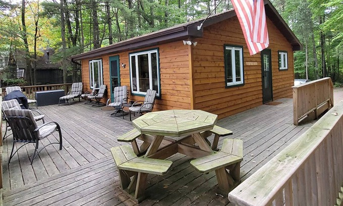 Stone Lake Cabina | Cozy cabin on class A Musky Lake - Lake Big Sissabagama - Pet Friendly