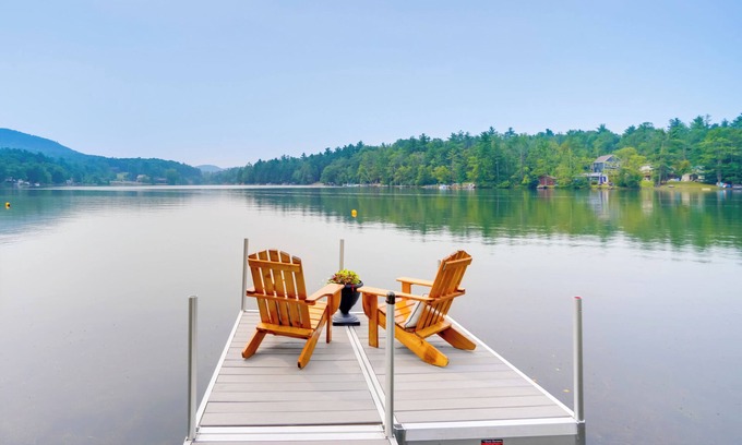 Averill Park Cabina | Cozy Cabin on Crooked Lake: Hike, Ski & Explore!