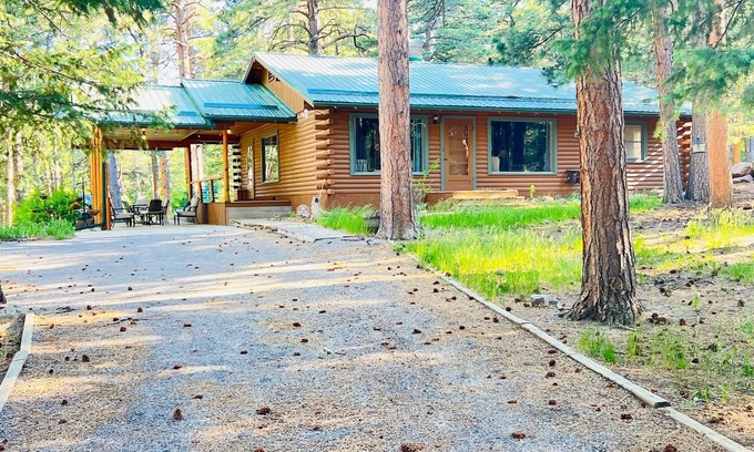 Rye Cabina | Cozy Cabin on the Creek