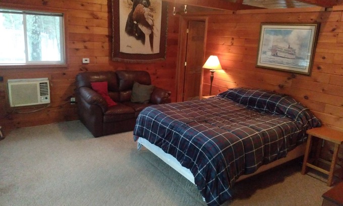 Cornell Cabina | Cozy Cabin on the River
