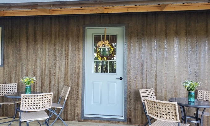 Michael Cabina | Cozy cabin overlooking an exotic animal farm!