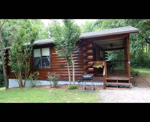 Eureka Springs Casa | Cozy Cabin Retreat Close to Rivers and Lakes in Eureka Springs, Arkansas
