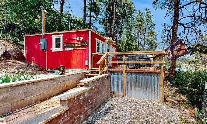 Bayfield Apartamento | Cozy cabin w/ beautiful views, lakefront, free wifi internet