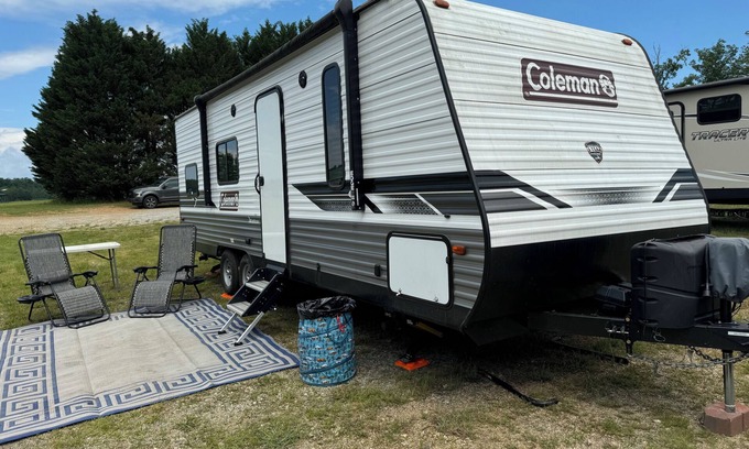 Old Fort Alquiler De RV | Cozy camper with AC and WiFi in delightful Old Fort
