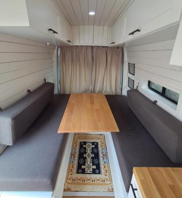 Qerek Otro | Cozy Campervan Albania