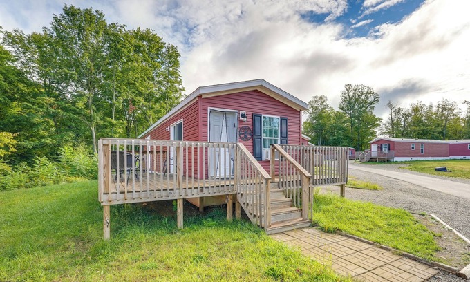 Cassopolis Cabina | Cozy Cassopolis Cabin, Near Parks & Golfing!