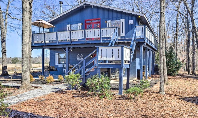 Pine Mountain Casa | Cozy Caymus Cabin about 3 Miles to Callaway Gardens!