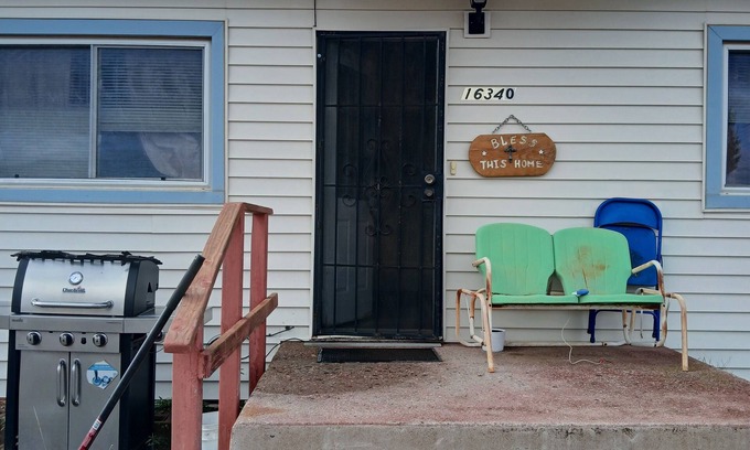 Valentine Casa | Cozy, centrally located, reasonably priced, quiet home.