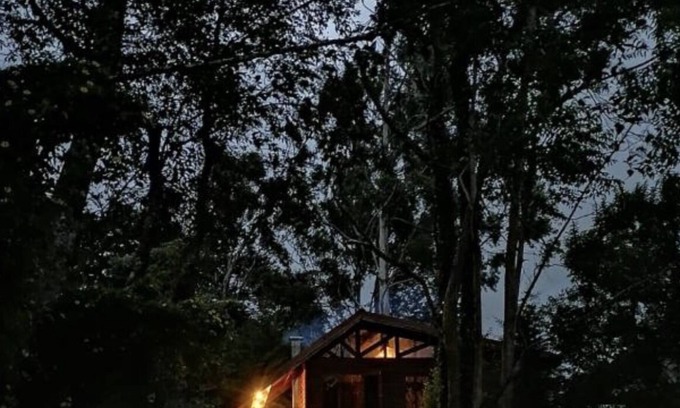 San Isidro Chalet De Esquí | Cozy Chalet 15 minutes from Volcan Poas,