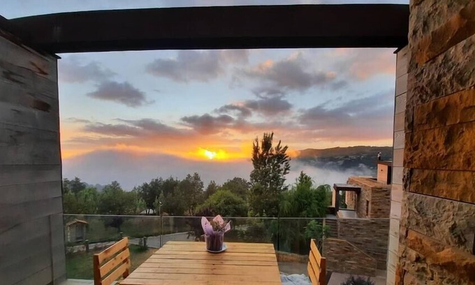 Kfardebian Apartamento | Cozy Chalet at REDROCK Faqra perfect for gateway