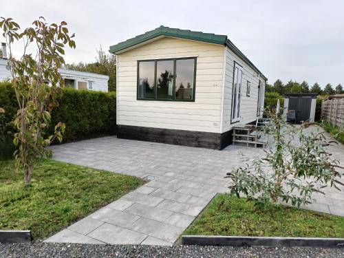 Berkhout Chalet De Esquí | Cozy chalet near Amsterdam at Camping Venhop