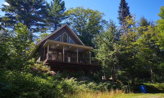 Duhamel Chalet De Esquí | Cozy Chalet next to beaches and hiking trail