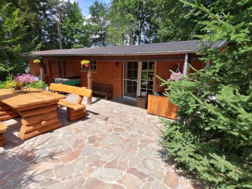 Engreux Chalet De Esquí | Cozy Chalet with Sauna, Wibrin