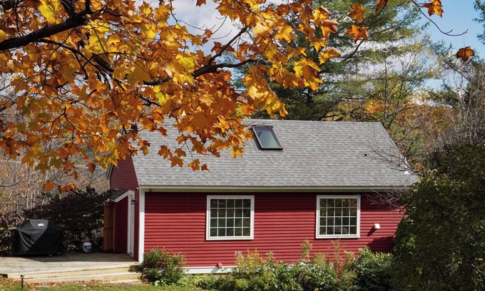 West Dover Casa | Cozy, charming cottage 7 mins from Mount Snow and Lake Whitingham