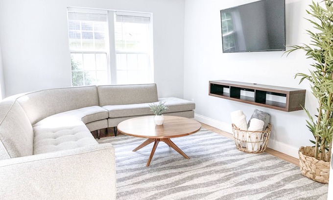 Audubon Park Casa | ★ ACOGEDOR Y MODERNO HOGAR ★ MINNEAPOLIS DEL NORESTE ★ EN EL CENTRO DE LA CIUDAD ★ EN PUEBLO ★ LAKES ★ MUY BONITO ★