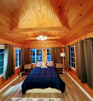 Stonington Casa | Cozy Chateau