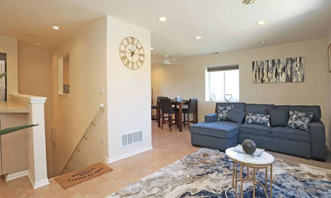 Arlington Heights Apartamento | Cozy Chicago Suburban Apartment