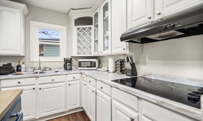 Greenville Casa | Cozy City Living Greenville - Easy Downtown Access