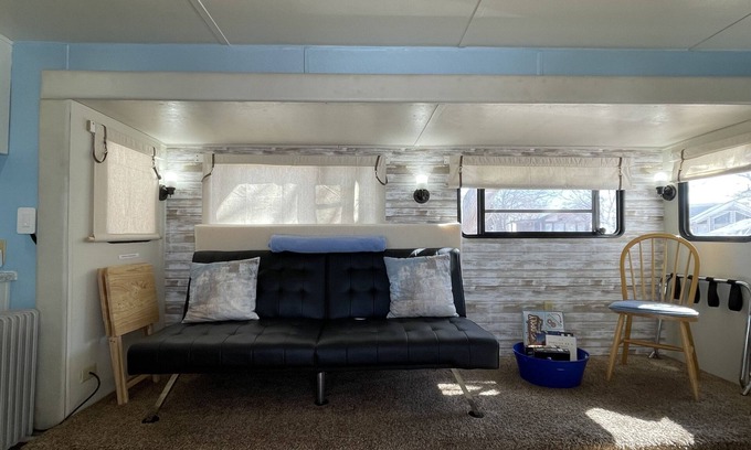 Hurricane Casa | Cozy Clean Comfy