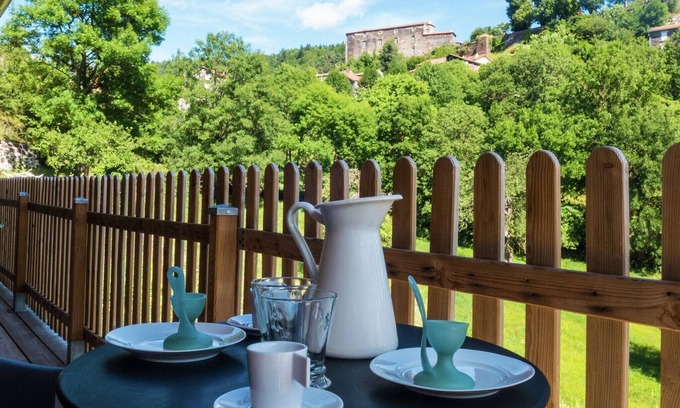 Saint-Privat-d'Allier Casa | Casa en Saint-Privat con jardín