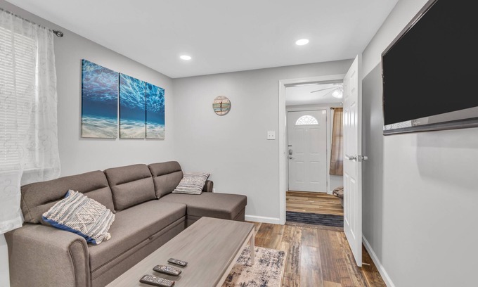 Seaside Heights Cabaña | Cozy Coastal Cottage Steps From The Beach, Off Street Parking, Beach Badges