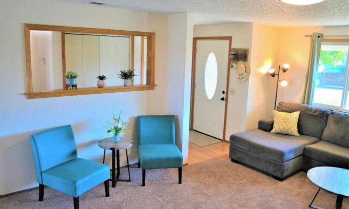McKinleyville Casa | Cozy Coastal Getaway- Feels Just Like Home