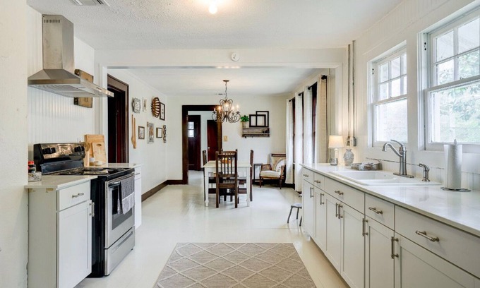 Laurel Apartamento | Cozy Collins Home- Close to DOWNTOWN!