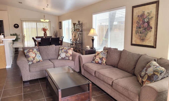 Mohave Valley Casa | Río recientemente remodelado Inicio cerca del río, Laughlin y Lake Havasu y agujas