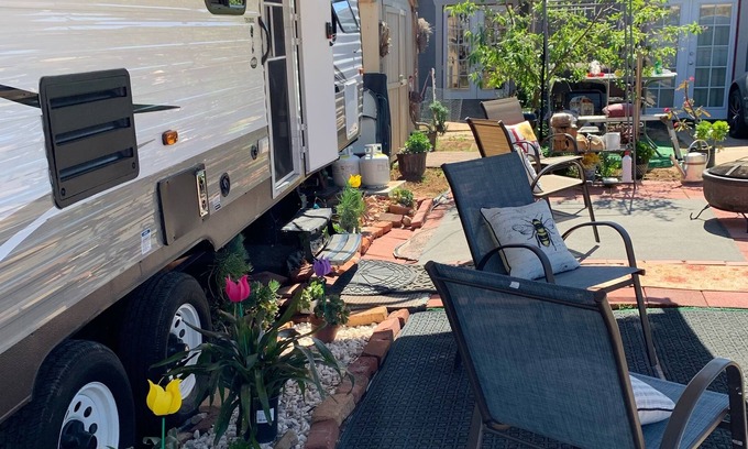 Logan Heights Casa | Cozy, Comfy RV Stay