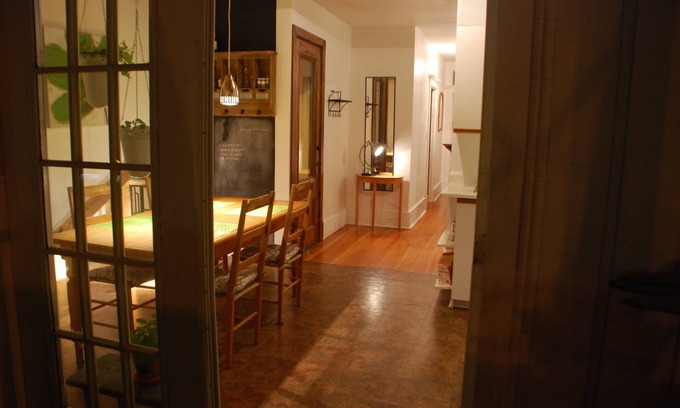 Montcalm Apartamento | Cozy condo in Upper Town with parking and 2 balconies