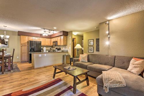 Winter Park Apartamento | Cozy Condo on Vasquez Creek with Free Shuttle Access